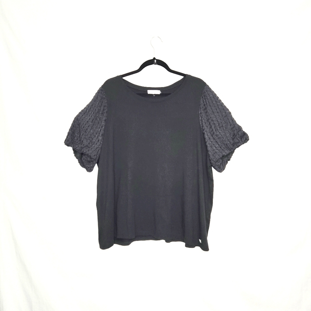 Calvin Klein short Sleeve black top. 2X